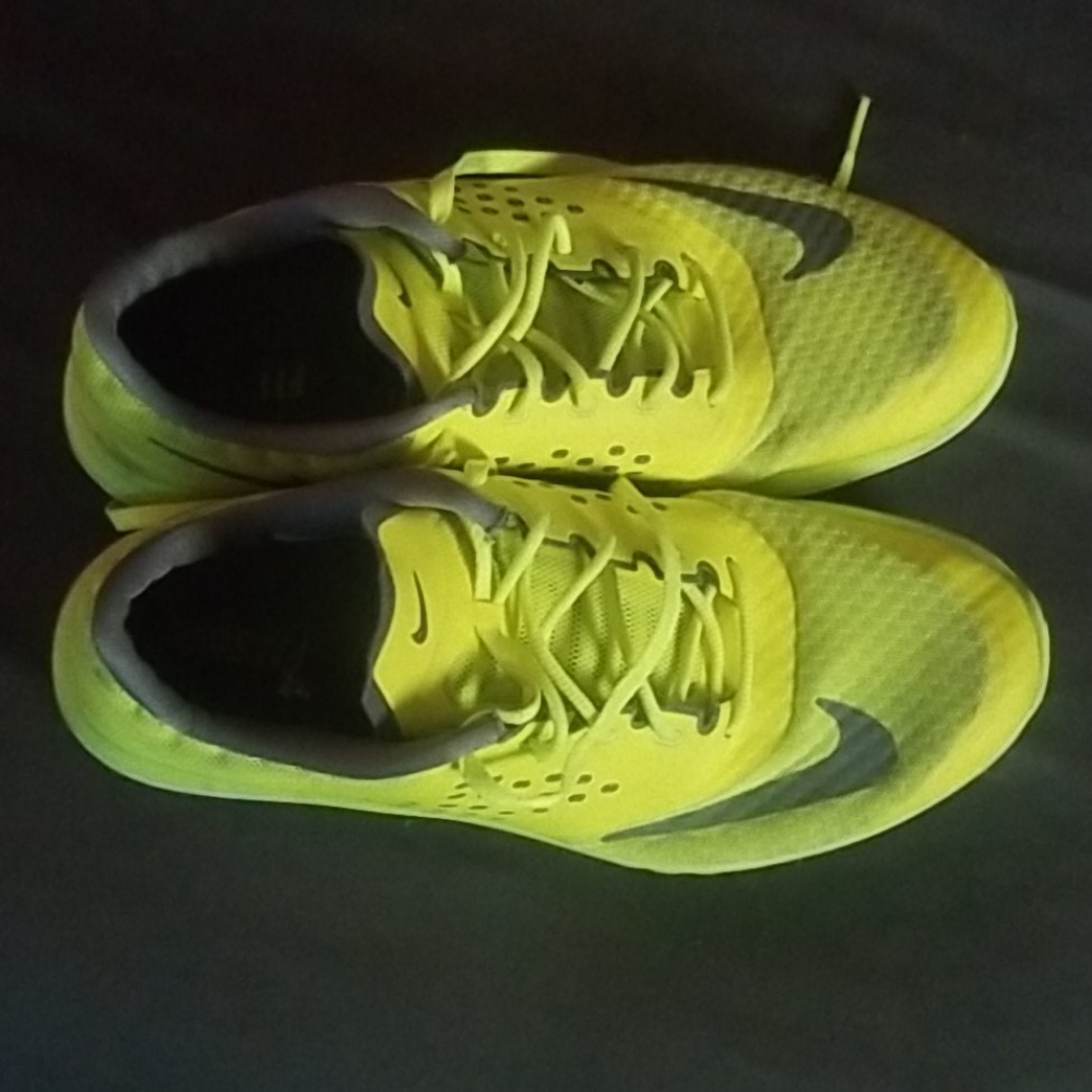 Mens nike running sneakers